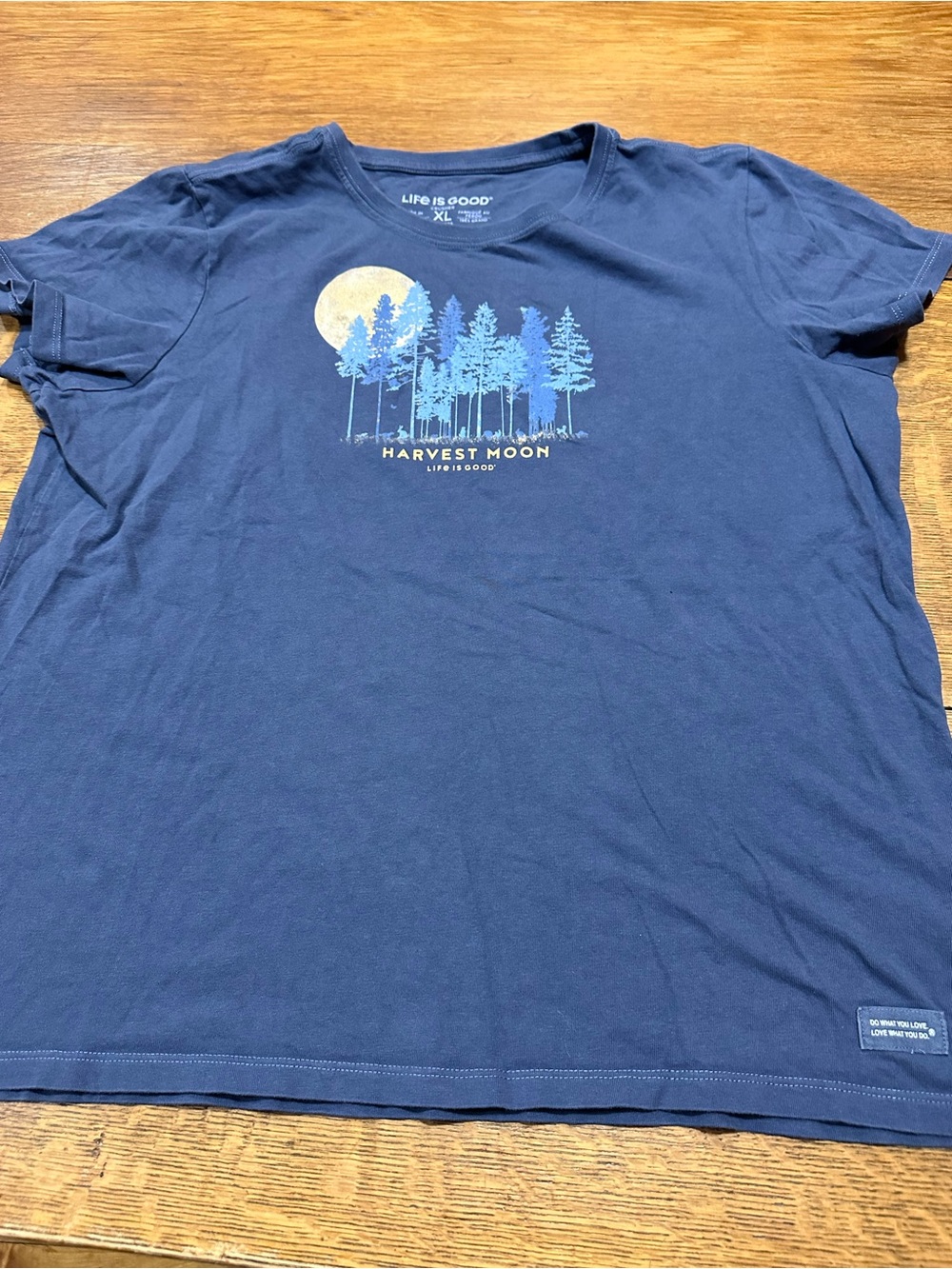Life Is Good Navy Harvest Moon Forest Graphic Tee womens xl crusher